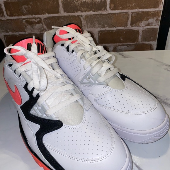 Men’s Nike sneakers - Picture 6 of 7